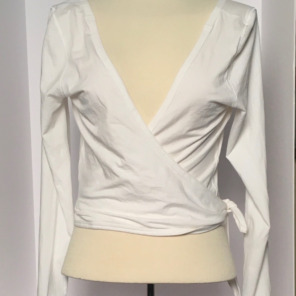 LULULEMON • Ballet Wrap Top